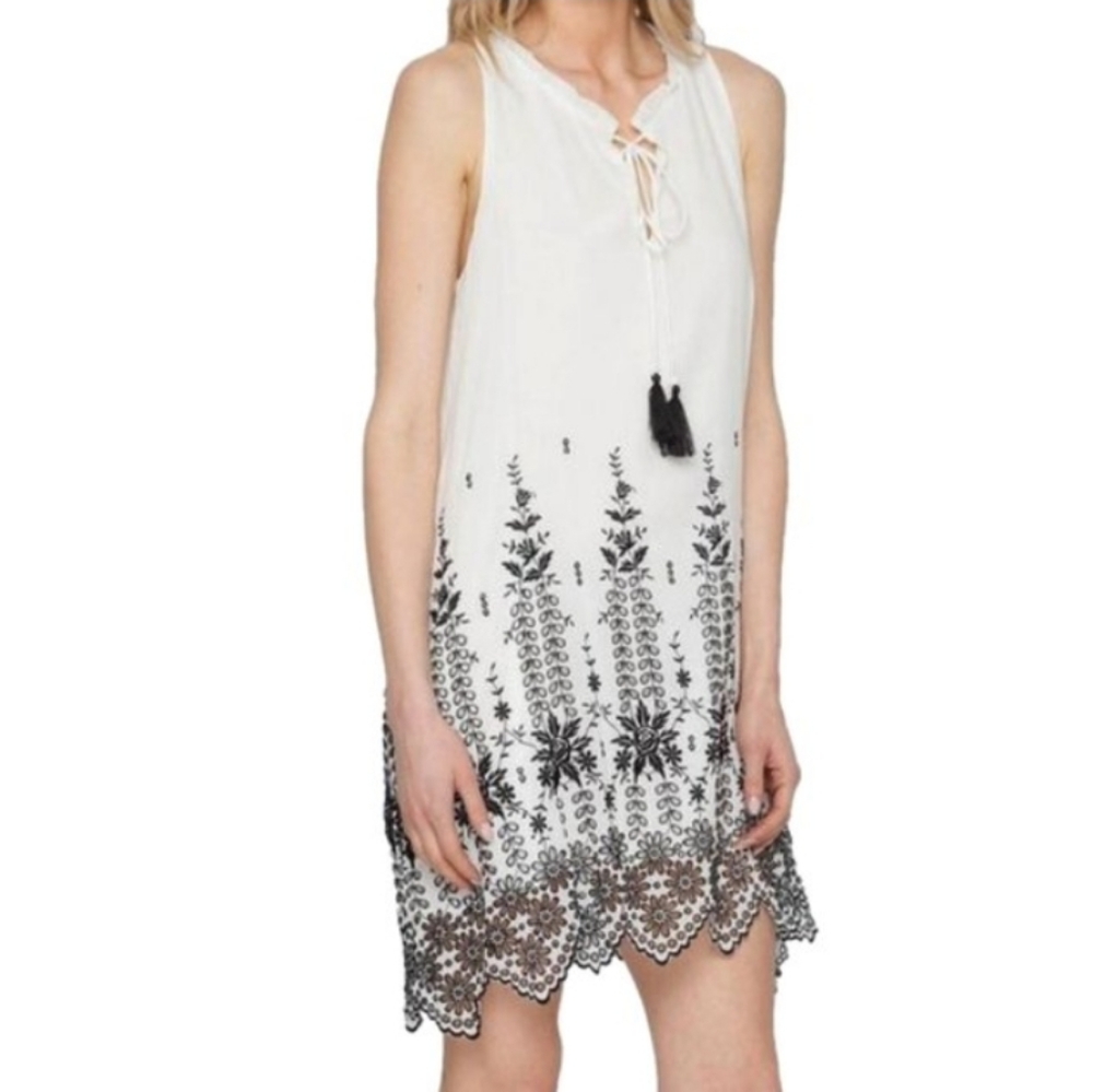 Johnny Was Hollyhock Tassle Shift Dress